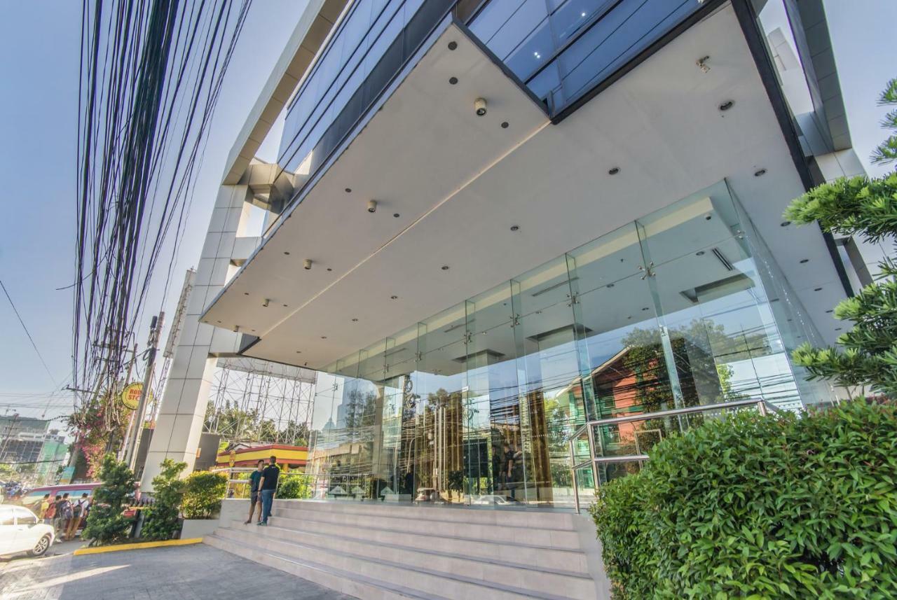 Free Netflix Condo Near It Park With 32-Inch Samsung Hdtv Cebu ภายนอก รูปภาพ