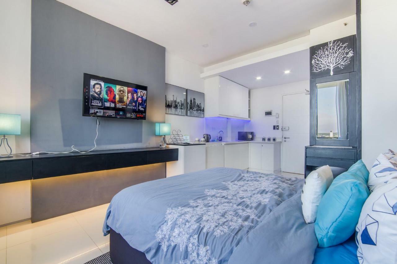 Free Netflix Condo Near It Park With 32-Inch Samsung Hdtv Cebu ภายนอก รูปภาพ